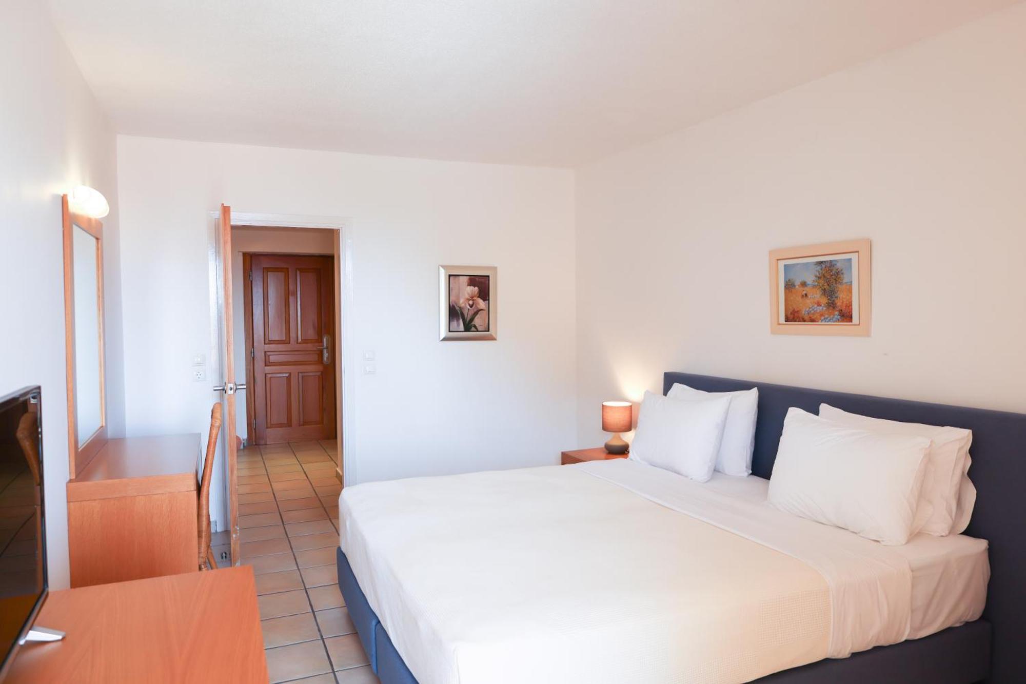 Kanapitsa Mare Hotel Ngoại thất bức ảnh